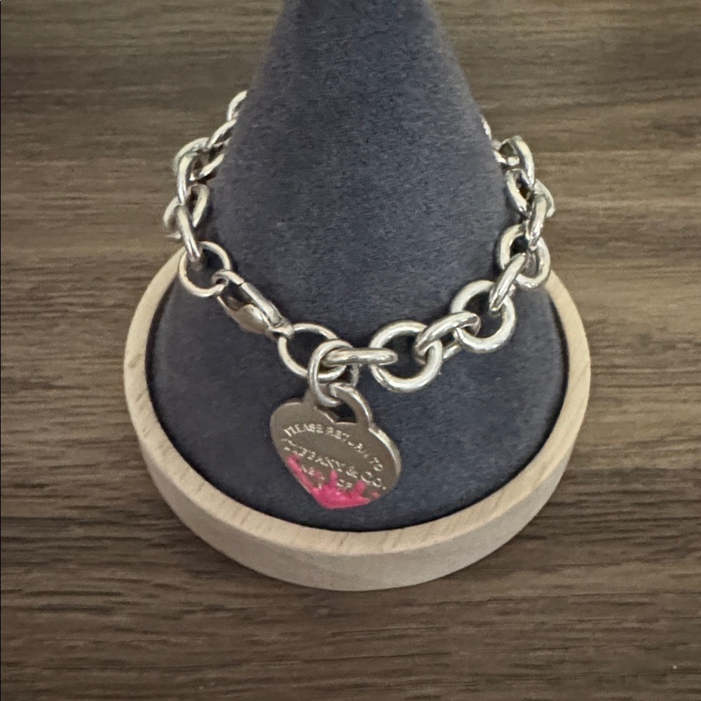 Tiffany & Co. Silver Bracelet Pink Splash Heart Charm - Picture 4 of 4
